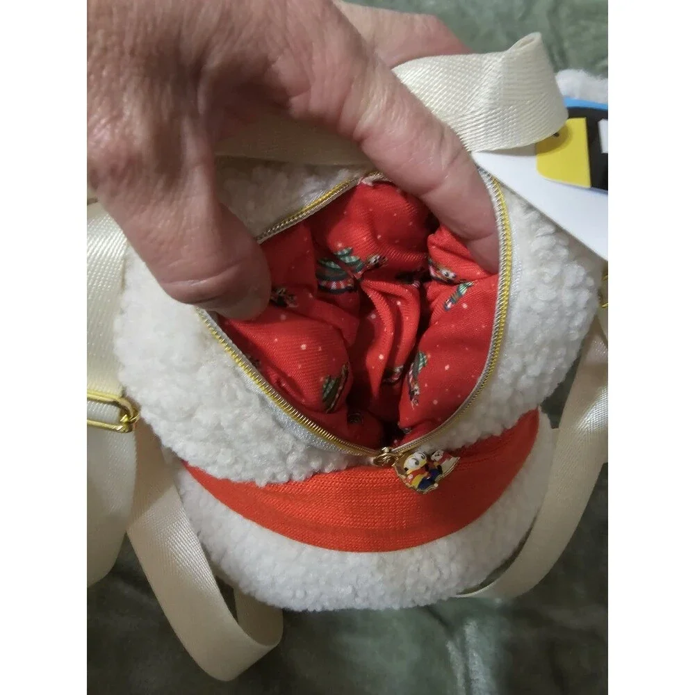 Universal Studios Despicable Me Minions Christmas Snowman Tim Mini Bag NWT